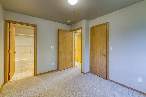 S Bed Churchill Downs Apartments 15
