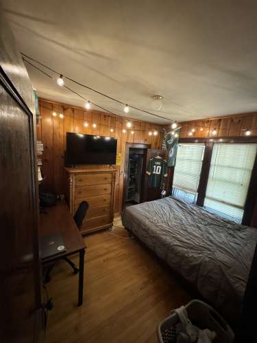 S Bed 336 Chippewa St 5