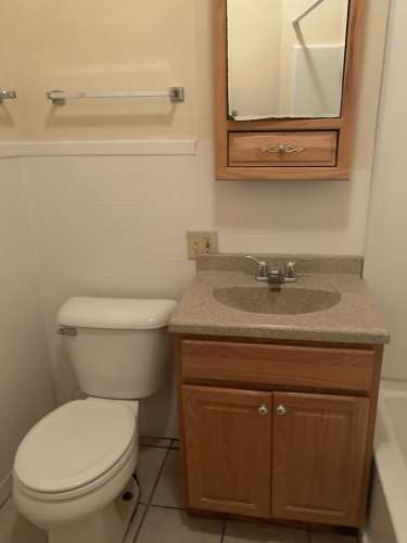 S Bed 230 Hudson St 8