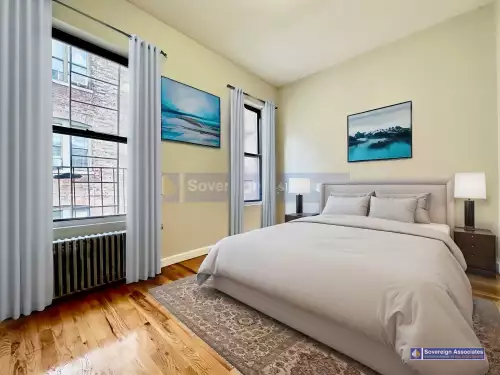 2025-09/COLUMBIA-Apartment-Building-16723525.webp
