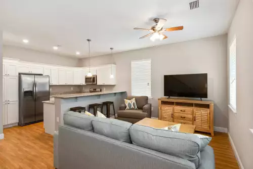 ROLLINS-COLLEGE-Apartment-Building-16714746.webp