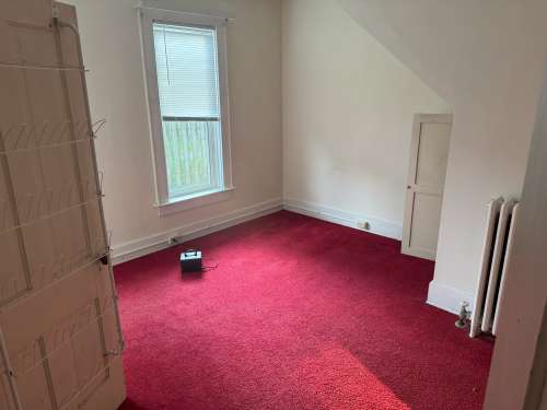 S Bed 608 Chippewa St 16