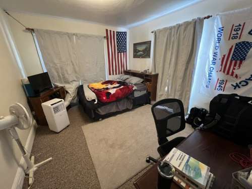 S Bed 410 2nd Ave 24