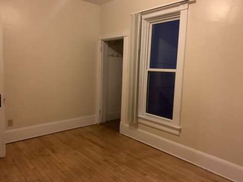 S Bed 230 Hudson St 9