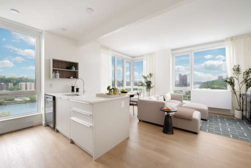 S Bed Miramar NYC 8