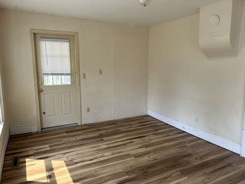 S Bed 716 Menomonie St 19