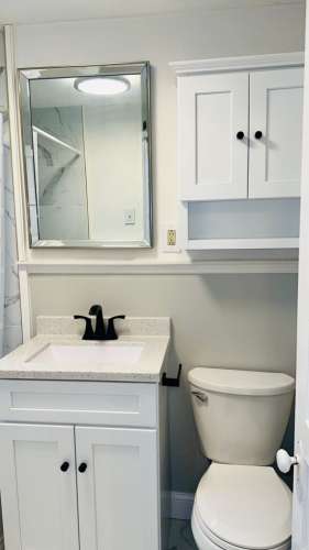 S Bed 1009 Madison Street 33