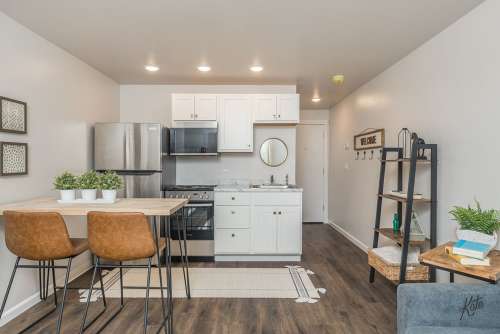 2025-09/largeE6Jkl1757471056.jpg