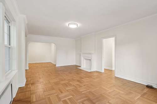 S Bed The Royal York Apartments 38