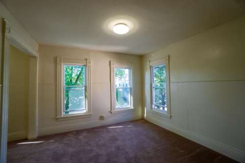 S Bed Available 07/01/25 First Floor Apartment Available 6