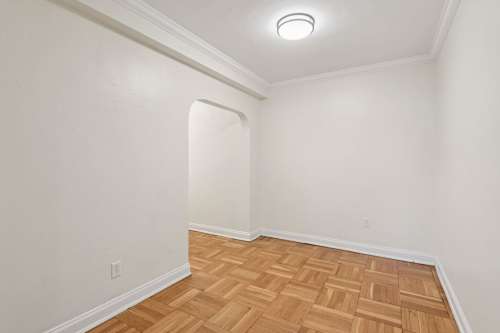 S Bed The Royal York Apartments 49