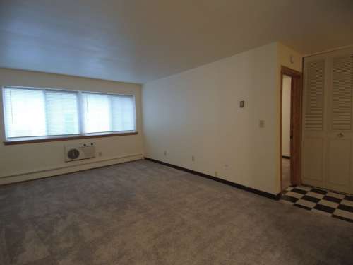 S Bed Carriage Court 2