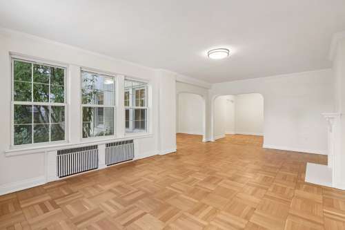 S Bed The Royal York Apartments 37