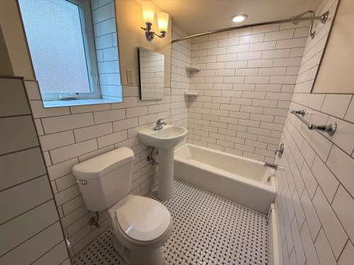 S Bed 241 Langdon 67