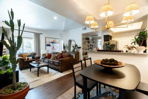 S Bed Dakota Ranch Student Apartments 23