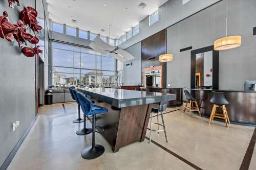 S Bed The Avenue at San Marcos Apartments 24