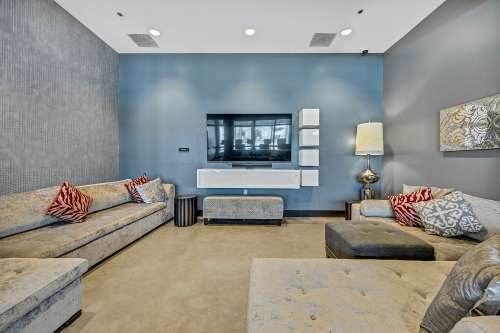 S Bed The Avenue at San Marcos Apartments 19