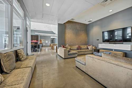 S Bed The Avenue at San Marcos Apartments 21