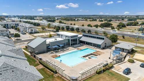 S Bed The Avenue at San Marcos Apartments 80