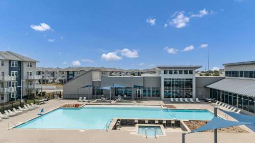S Bed The Avenue at San Marcos Apartments 82