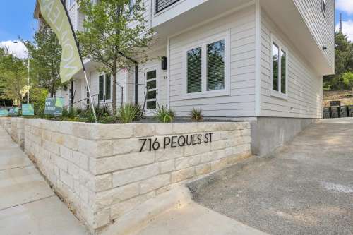 S Bed The Townhomes at The Timbers 11