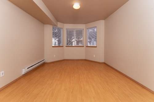 S Bed Birch Hills Apartments 60