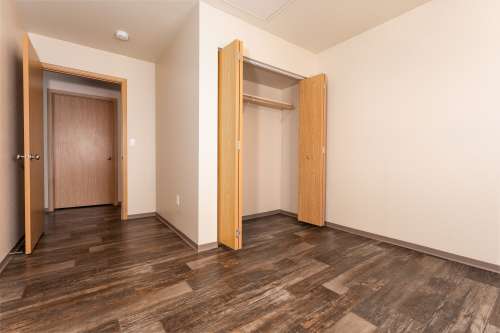 S Bed Birch Hills Apartments 44