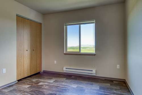 S Bed Birch Hills Apartments 32