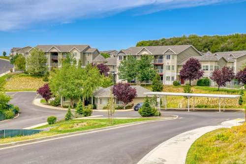 S Bed Birch Hills Apartments 66