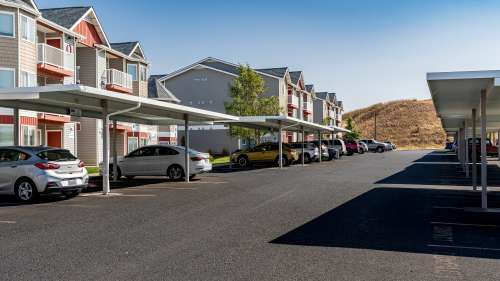 S Bed Birch Hills Apartments 58