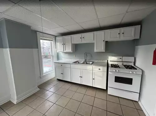 2025-10/GANNON-Apartment-Building-16749667.webp