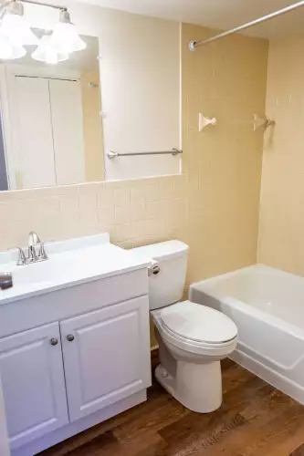 S Bed Brittany Apartments 3