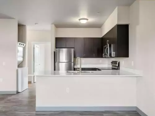2025-10/PNWU-Apartment-Building-16753942.webp