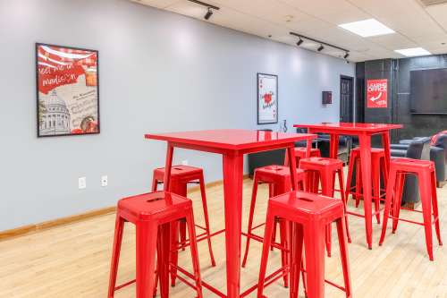 S Bed Varsity Campus Apartments at UW-Madison 5