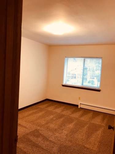 S Bed Carriage Court 9
