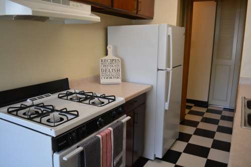S Bed Carriage Court 82