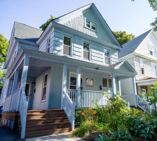 S Bed Available 07/01/25 First Floor Apartment Available 15