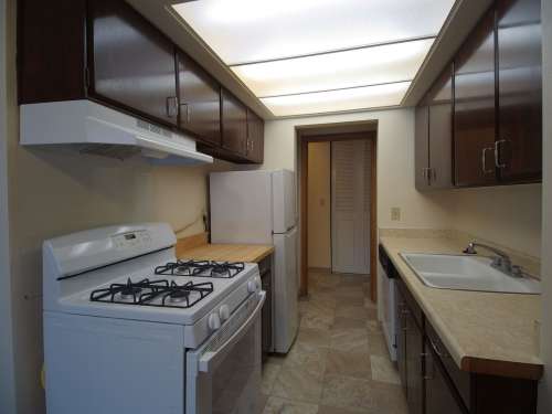S Bed Carriage Court 66