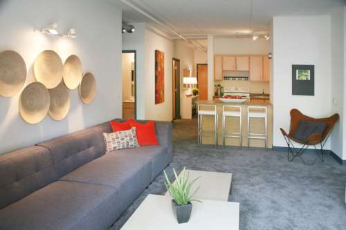 S Bed Humbucker Apartments 268