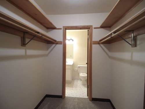 S Bed Carriage Court 72