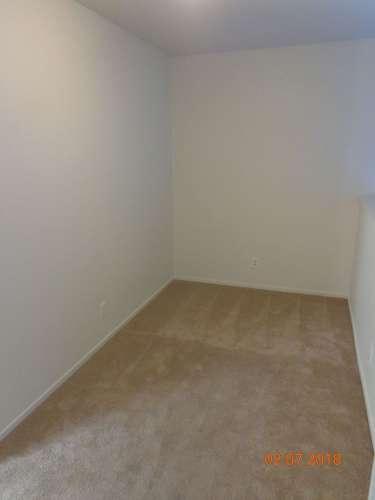 S Bed Greystone Apartments & Townhomes 127