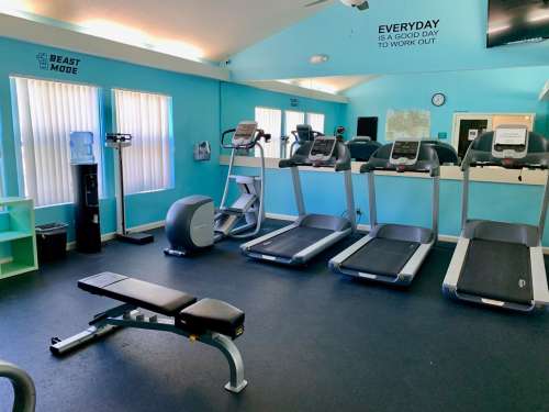 S Bed Greystone Apartments & Townhomes 118