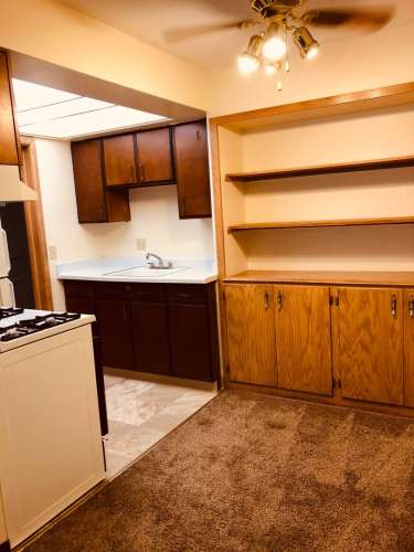 S Bed Carriage Court 5