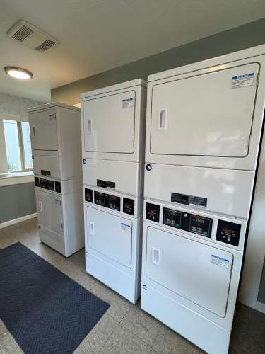 S Bed Stonegate Village Apartments & Townhomes 230