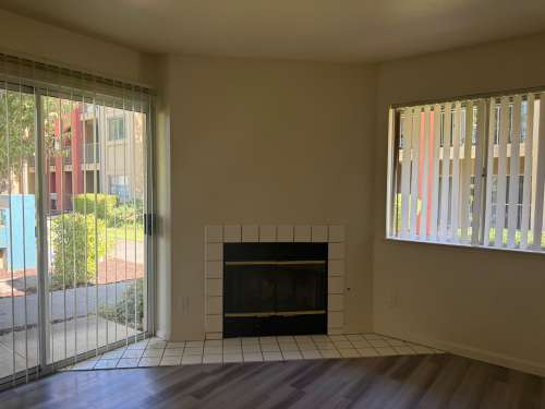 S Bed Lakeshore Apartments - Lake Views! 278