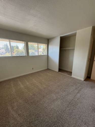 S Bed Stonegate Village Apartments & Townhomes 223