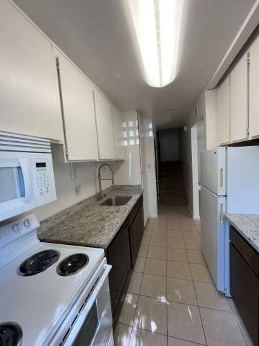 S Bed Alvarado Parkside Apts. LLC 24