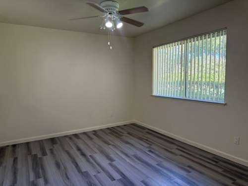 S Bed Lakeshore Apartments - Lake Views! 279