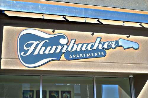 S Bed Humbucker Apartments 310