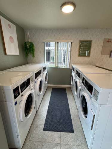 S Bed Stonegate Village Apartments & Townhomes 229